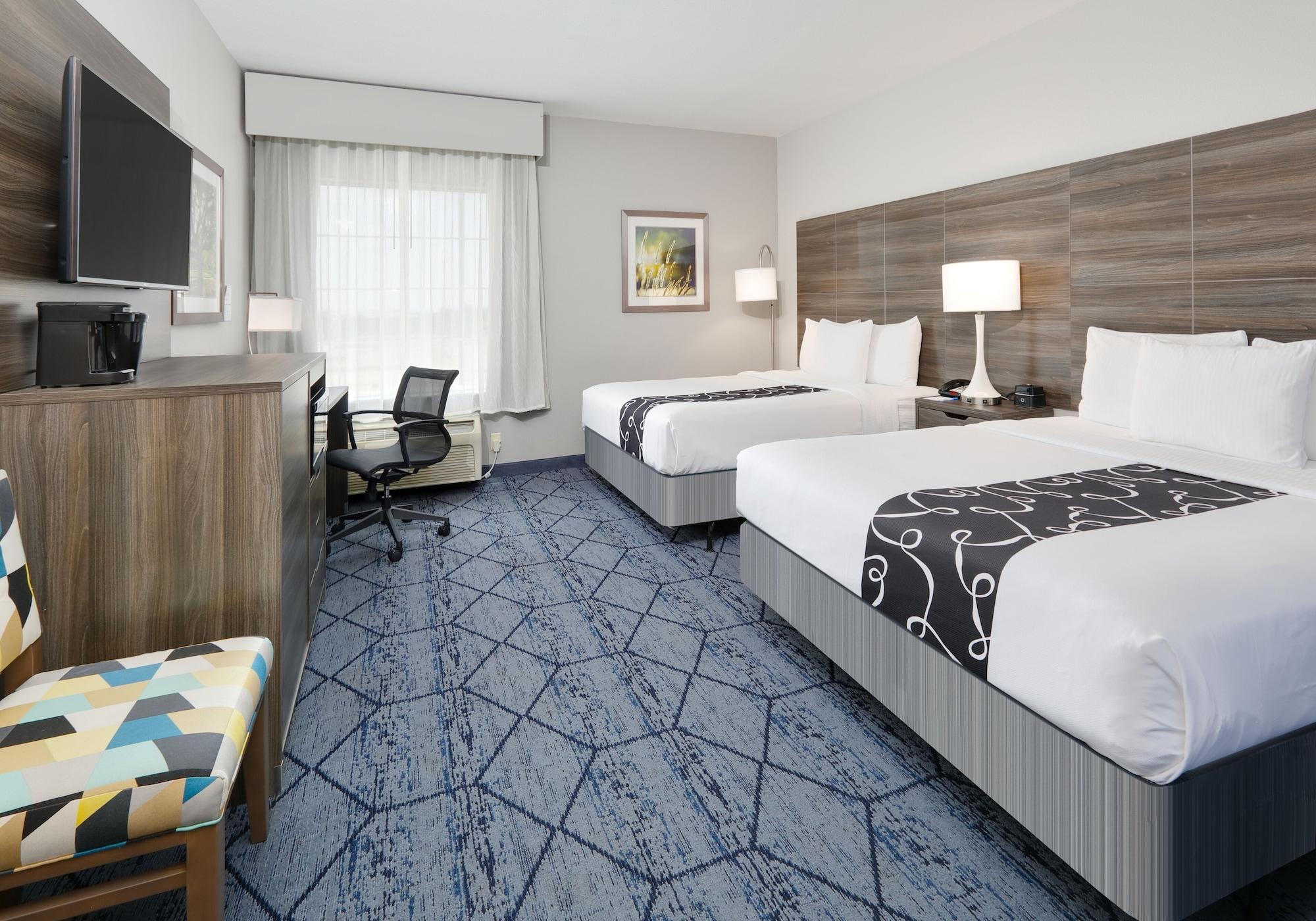 La Quinta By Wyndham Denton - University Drive Esterno foto